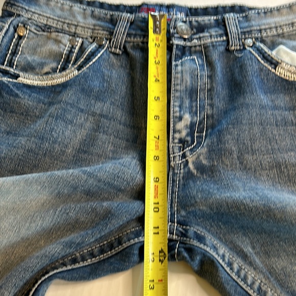 1738 Dynasty Blue Denim Distressed Embroidered Back Pocket Jeans. Size 36 - Picture 13 of 15